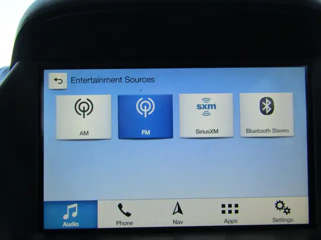 2019 Ford Escape SE 4WD Sport Appearance / Carplay / Navi / B.Ca in Cars & Trucks in Calgary - Image 25
