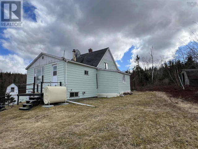 1508 Highway 211 Indian Harbour Lake, Nova Scotia in Houses for Sale in New Glasgow - Image 4
