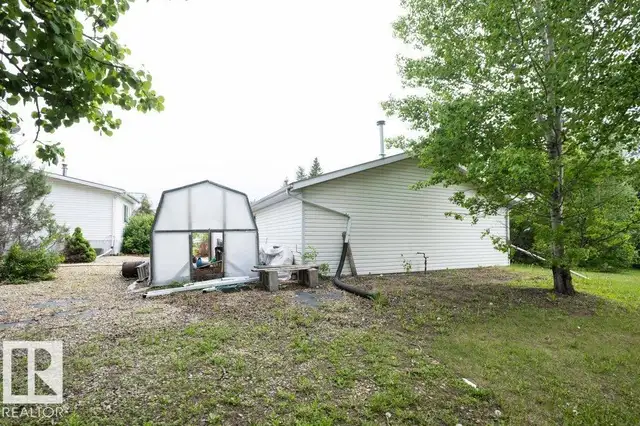 4903A 47 AV Rural Westlock County, Alberta in Houses for Sale in Edmonton - Image 27