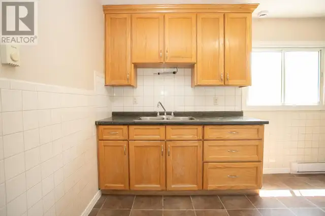 2 Bedroom Upper-Level Unit – Parking & In-Unit Laundry – $1,549/ in Long Term Rentals in Sault Ste. Marie - Image 10