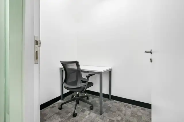 Flexible office memberships in Dartmouth in Commercial & Office Space for Rent in Dartmouth - Image 2