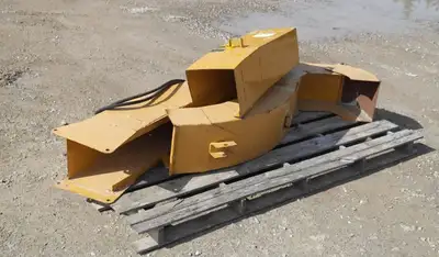 Trackless Loading Chutes. Vehicle Information Provided by autoTRADER.ca .