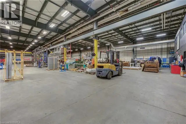 75 PLANT FARM Boulevard Unit# 5 Brantford, Ontario in Commercial & Office Space for Rent in Brantford - Image 7