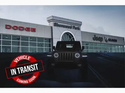 This Ram 1500 has a dependable EZL 5.7L HEMI(R) VVT V8 w/ MDS & eTorque engine powering this Automat...