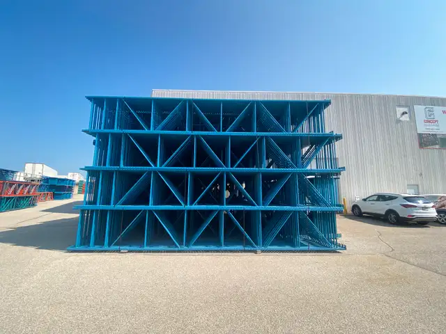 Redirack Frames 44 "x 300 " - Used , but in EXCELLENT condition!628643652202251219