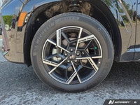 *CLEAN CARFAX, WIRELESS APPLE CAR PLAY, ANDROID AUTO, N-LINE, REMOTE ENGINE START.. * Featuring a pa... (image 9)