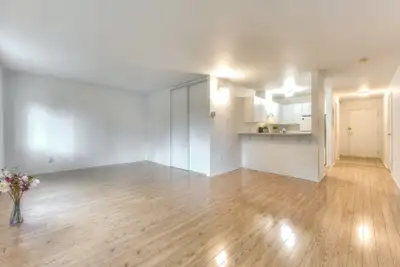 Studio confortable et bien situé-Disponible dès le 1er février, View more