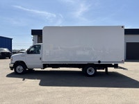 THE PRICE YOU SEE, PLUS GST. GUARANTEED!***CARGO CUBE VAN***E-450 CUTAWAY CHASSIS, 176 WHEEL BASE, 7... (image 4)