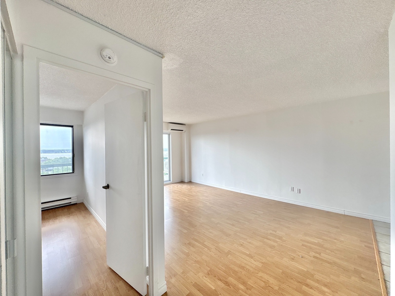 950 rue Royale — photo 2