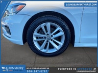 Experience refined German engineering with the 2021 Volkswagen Passat Highline Auto, now available a... (image 6)