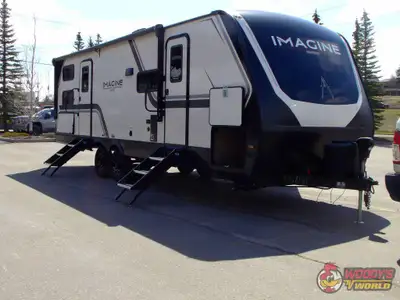 Specifications and Features: Exterior Length: 32 ft Exterior Width: 8 ft Exterior Height: 11 ft 2 in...