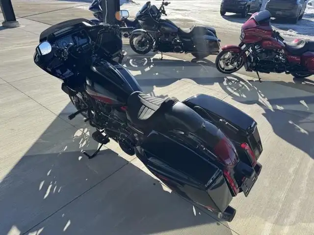 2025 Harley-Davidson FLTRXSTSE - CVO Road Glide ST in Sport Touring in Saskatoon - Image 7