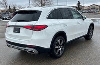 Welcome to Capital GMC! Check out this vehicle's pictures, features, options and specs, and let us k... (image 4)