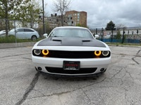 2019 DODGE CHALLENGER SXT PREMIUM PACKAGE BRIGHT WHITE ON BLACK LEATHER / GLOSS BLACK WHEELS WHEELS... (image 7)