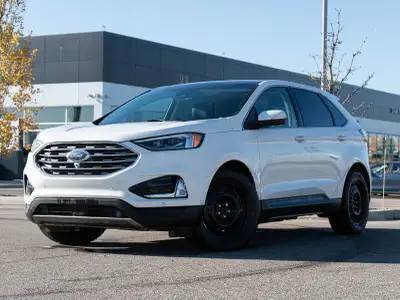 Prices excludes GST and cost/charges associated with financing.CARFAX Link:https://vhr.carfax.ca/?id...