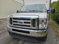 2022 Ford E-450 Cube 16 pieds 2x4 V8 7.3L -Location crédit bail disponible Financement Bancaire 1e 2... (image 7)