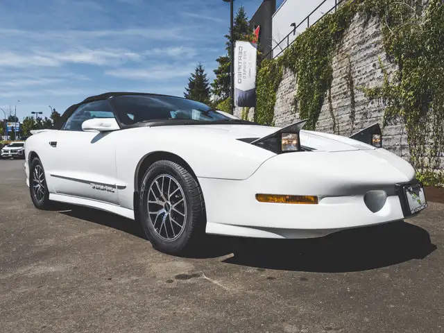1995 Pontiac Firebird Trans Am | One Owner | Island car in Cars & Trucks in Cowichan Valley / Duncan - Image 8