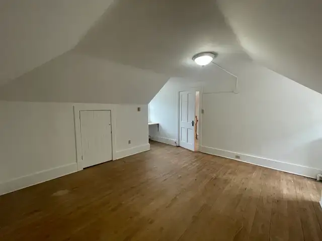 2 bed apt close to groceries, restaurants & more- 2-593 Johnson in Long Term Rentals in Kingston - Image 17