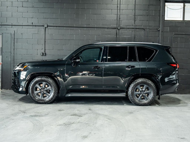 2025 Lexus LX 700h/TOUGH OVERTRAIL/MASSAGE/HUD/CLEAN CARFAX in Cars & Trucks in Mississauga / Peel Region - Image 4