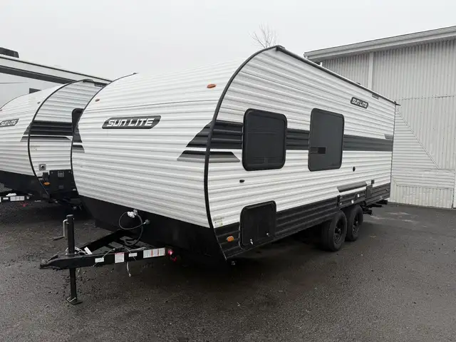 2026 Sunset Park RV Sunlite Limited 21DB in Travel Trailers & Campers in Longueuil / South Shore - Image 5