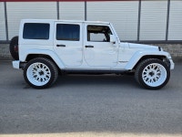 Look unique ALL WHITE Jeep Wragler Unlimited. Roues Vision 22x14" blanches sur pneus Mud Terrain 33x... (image 7)
