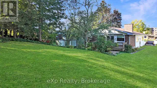 69 8TH STREET Hanover, Ontario in Houses for Sale in Owen Sound - Image 36