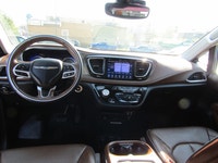 Thanks for viewing our South View Motors Inventory! 2017 Chrysler Pacifica Limited Fully Loaded Ente... (image 1)