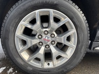 2018 GMC Yukon . Engine: 5.3L V8 OHV 16V FFV Safety Equipment Lane Change Alert with Side Blind Zone... (image 9)