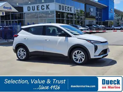 WAS: $43109 NOW: $36344With nothing but the open road ahead, our 2027 Chevrolet Bolt EV LT in Summit...