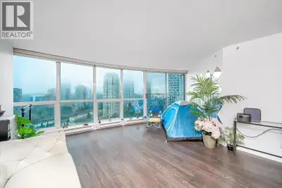 This well-maintained 1-bedroom, 1-bathroom home is located on a high floor at 6088 Willingdon Ave, o...