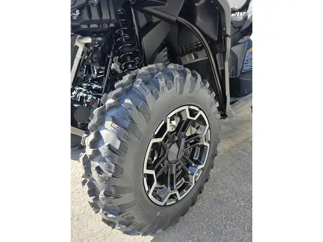 2026 Can-Am Outlander MAX XT 700 in ATVs in New Glasgow - Image 10