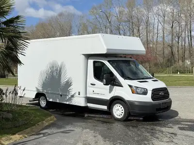 2016 Ford Transit T-350HD Service Cube Van Samlex Power 350 Inverter Aux Batteries Cruise Control Po...