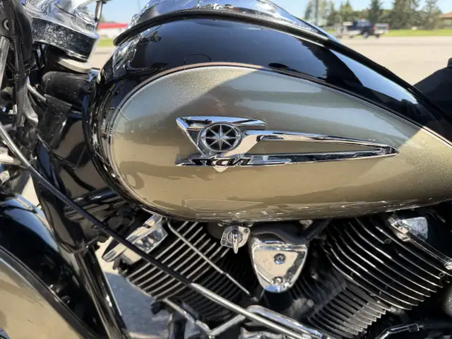2005 Yamaha V-STAR in Street, Cruisers & Choppers in Red Deer - Image 9