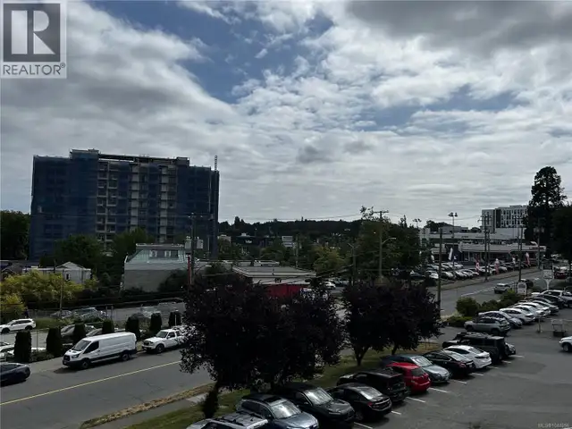 487 Burnside Rd E Victoria, British Columbia in Commercial & Office Space for Sale in Victoria - Image 37
