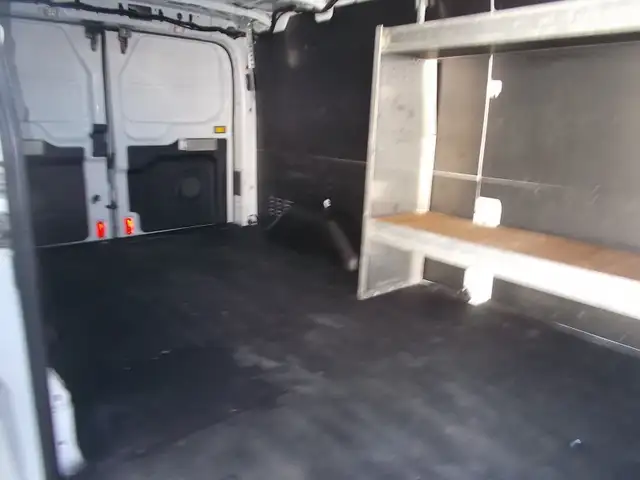 2020 Ford Transit Cargo Van T250 Low Roof in Cars & Trucks in Bedford - Image 17