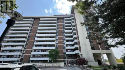 405 - 541 BLACKTHORN AVENUE Toronto (Keelesdale-Eglinton West),