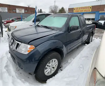 Taxes + Licenses 2015 Nissan Frontier S (#A2049) 4L 6 Cylinder Engine Four-Wheel Drive Truck 2-Door...