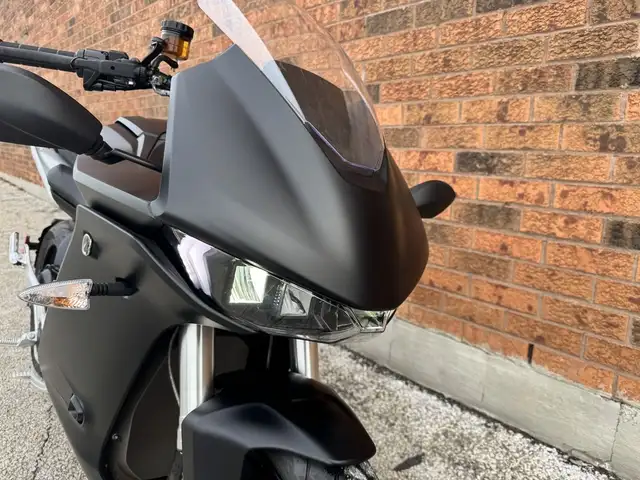 2021 Zero Motorcycles SR/S SRS ZF 14.4 **LIKE NEW** in Street, Cruisers & Choppers in Markham / York Region - Image 17