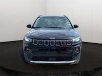 This Jeep Compass has a dependable Regular Unleaded I-4 2.4 L/144 engine powering this Automatic tra... (image 5)