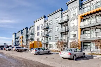 THE CIRCLE – Modern Apartments & Townhomes in Seton Urban District Enjoy a $500 Move-In Bonus When Y...