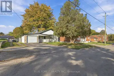 Looking for a smart investment with plenty of flexibility? This charming bungalow is ideal as a mort...