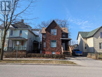 647 MARENTETTE AVENUE Windsor, Ontario