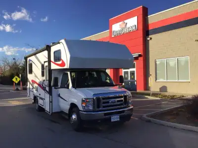 Fully loaded compact Class C motorhome. FEATURES LIST Vehicle 4 Seatbelts 6 Sleeps AGM Batteries Bac...