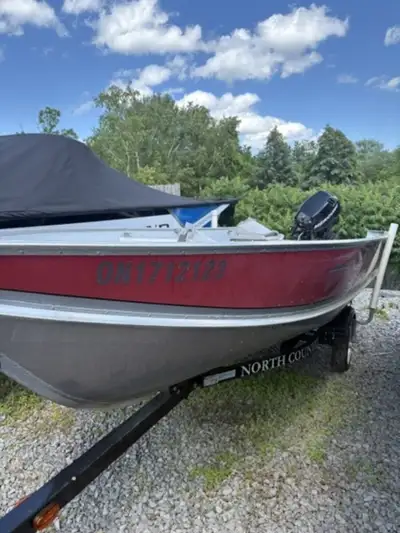 Bay Marine Sales 2009 Lund WC-14 Tiller, Mercury 15 4 stroke and trailer. 2009 Lund WC-14 TillerPERF...