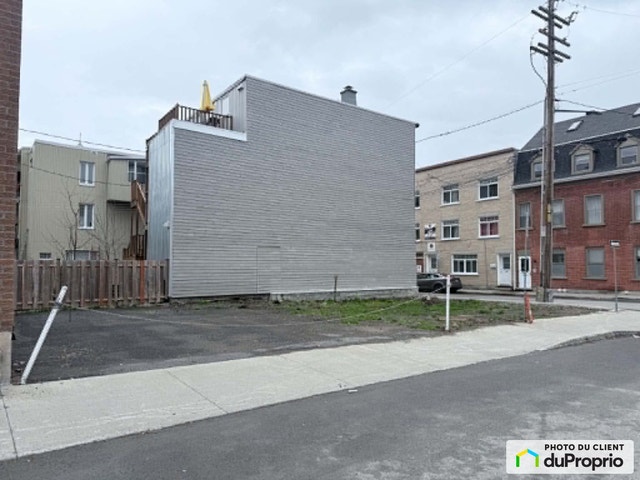 $389,000 - Residential Lot for sale in Saint-Sauveur — photo 1