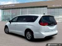 The advertised vehicle price is based on a promotional finance offer. Customers who purchase the veh... (image 2)