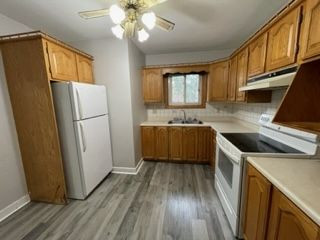 Two-Bedroom Upper Floor Apartment in Long Term Rentals in Sudbury - Image 2