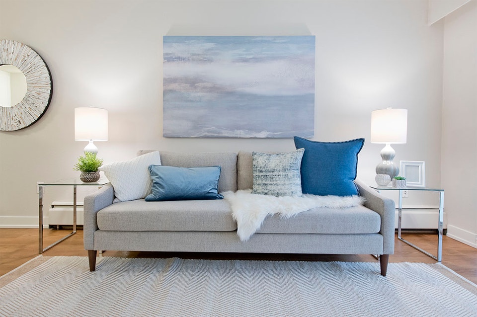 Stunning  2 bedrooms - Call today! 5