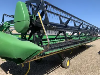 HeadSight automatic header height control Poly skid shoes Factory transport. To fit late model 70 se...