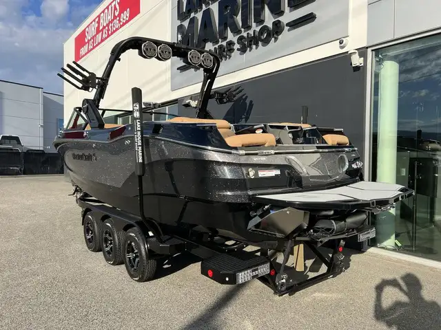 2022 Mastercraft X26 in Powerboats & Motorboats in St. Albert - Image 7